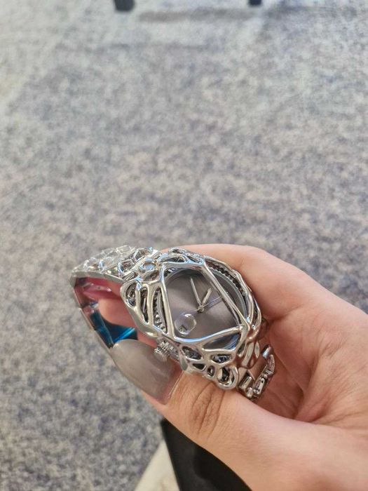 Часы Премиальные Oulm a unique designer.