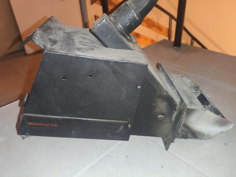 Пелетна горелка Waterland IVG S40 комплект с шнек, помпа и бункер