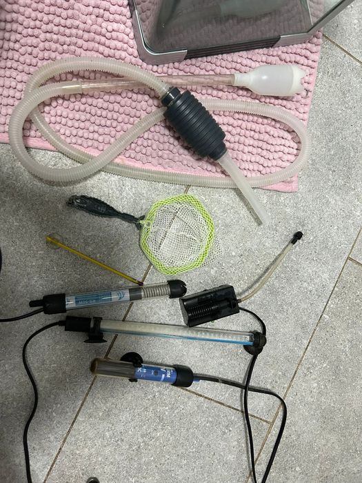 Vand acvariu cu colțuri rotunde dotat