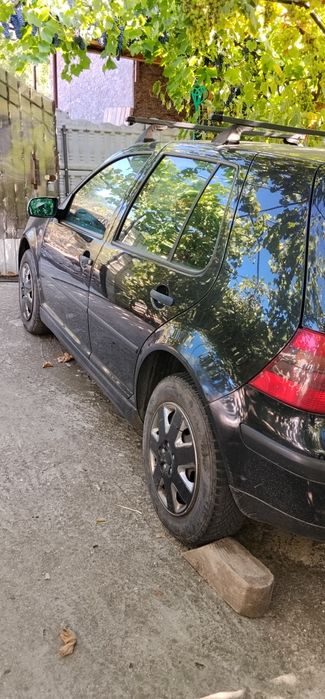 Vând golf IV 2002