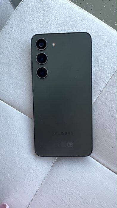 Samsung S23 256 гб