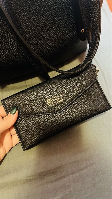 Дамска чанта Guess + портмоне