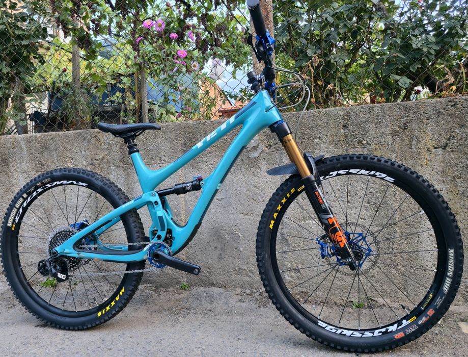 Yeti SB5 USA  Карбонов 27.5 М размер 1х12 XO Full Fox 36 Kashima Hope 4-бутални спирачки