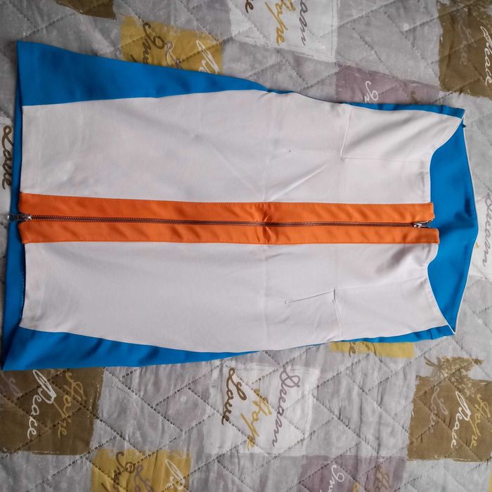 Туника с ефектен гръб