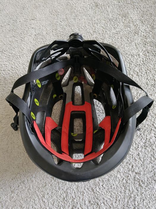 Casca de ciclism Bontrager Circuit marimea L sistem MIPS, inchidere BO