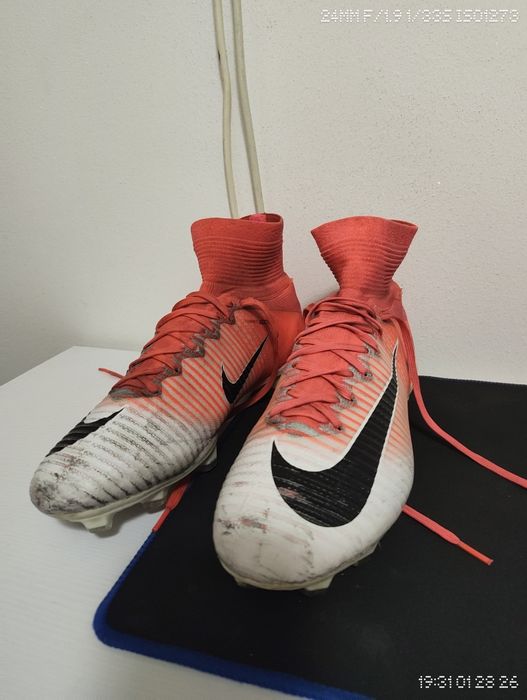 Ghete fotbal mercurial superfly 5 fg nr 41