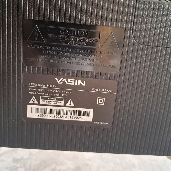 Телевизор смарт Yasin
