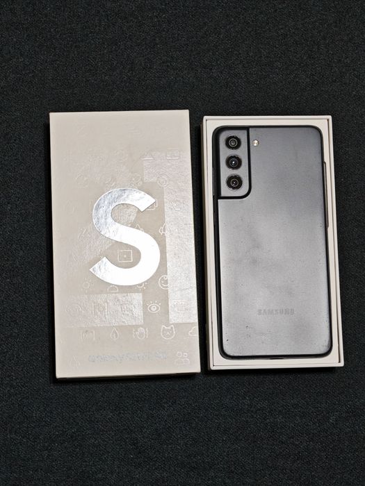 Samsung S21 FE 128 gb Ram 6 полный комплект