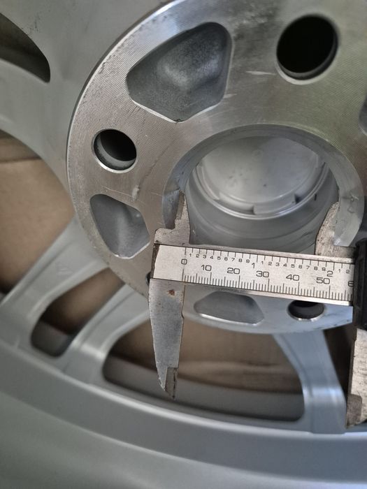 Джанти Dezent 18 цола , 5х112 , 7.5j , et51 Vw , Audi , Skoda  Seat