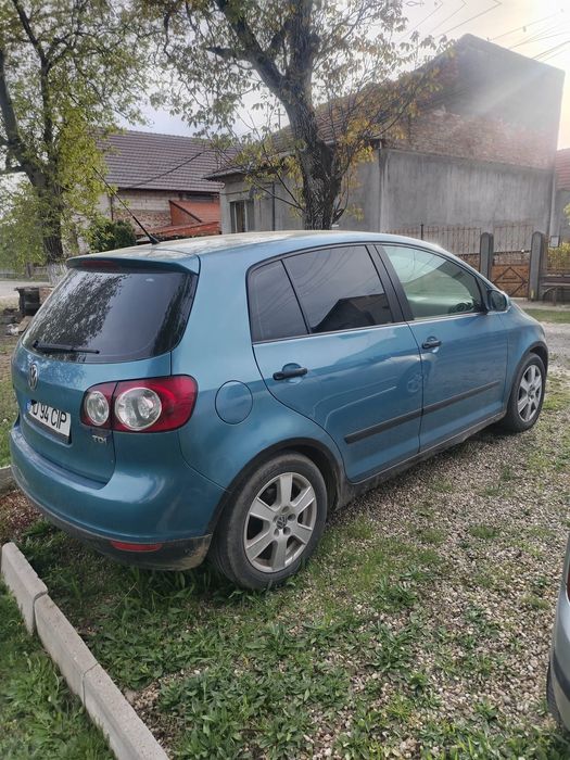 Autoturisn golf5