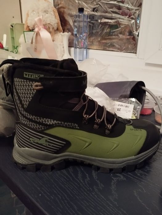 Продам зимние сапоги