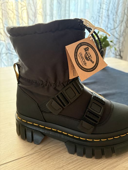 Dr. Martens зимни обувки