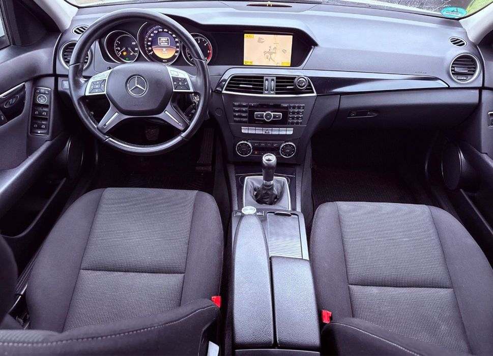 Mercedes C-Class W204 Facelift // 2012 // 232.500 km // Full LED // Euro 5 // Import Germania //