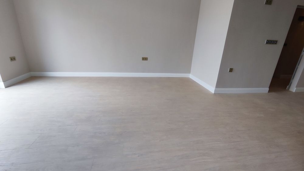 Професионален монтаж на паркет / ламинат ,первази ,лайсни