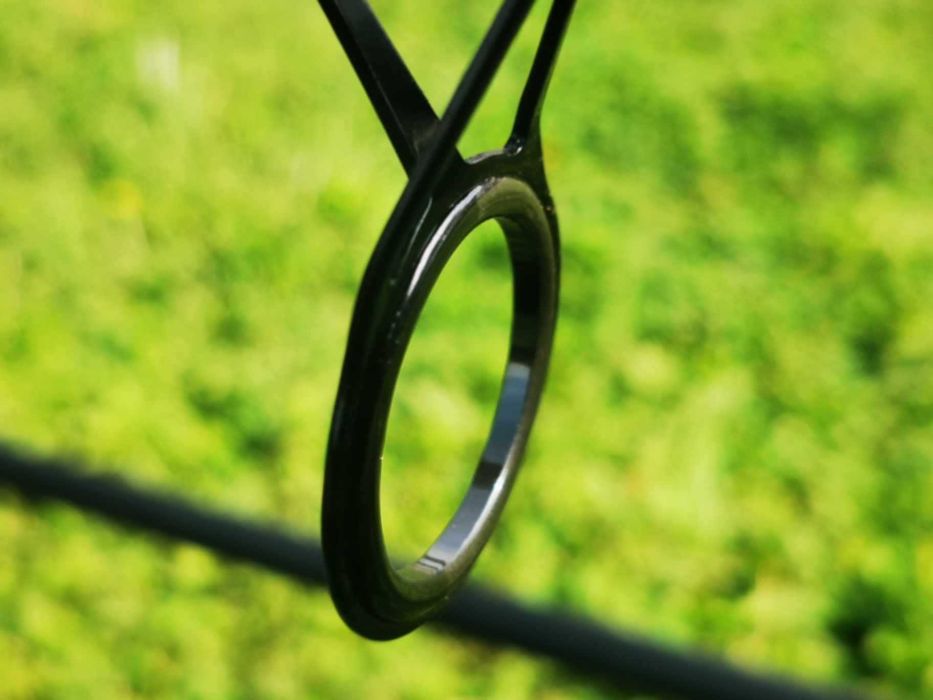 Промо комплект! 3 шарански въдици 3.60мт и 3 макари с 10 лагера