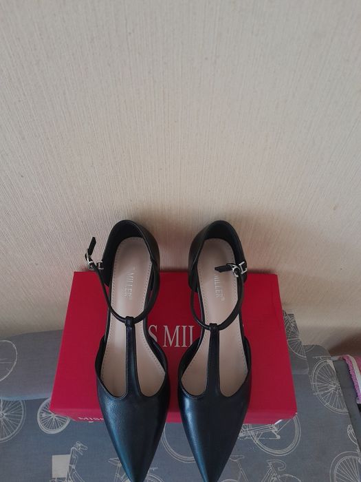 Туфли новые рр 36