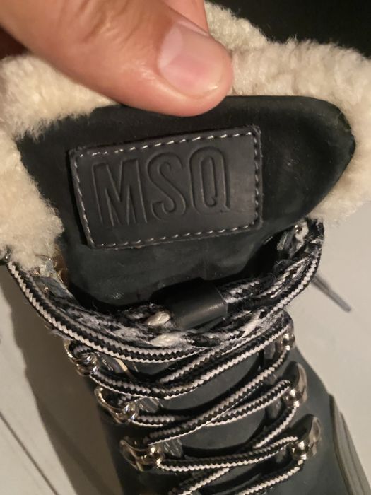 Продам зимние кроссовки MSQ