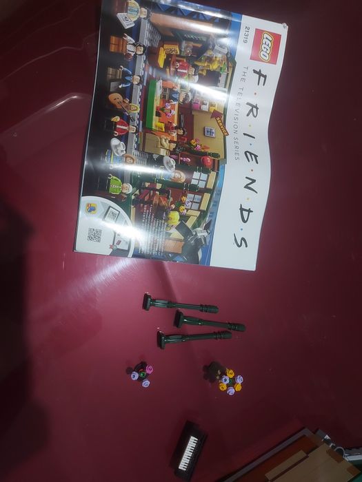 Продам лего ideas central perk