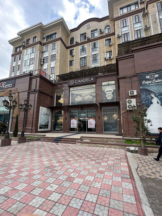 Продается коммерческое помещение 296м2. Ориентир:Самарканд Дарвоза