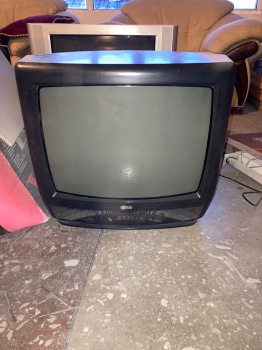 Телевизоры б/у продам