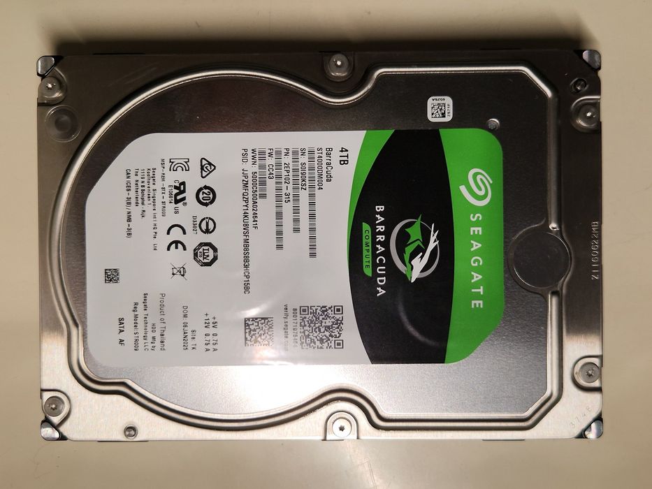 Жесткий диск на 4 террабайта HDD 4Т