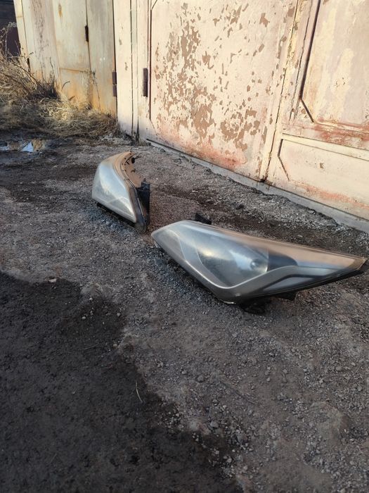 Фары Hyundai Accent