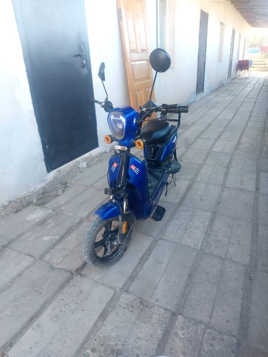 Скутер бар жағдайы нормально