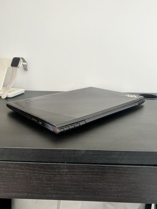 Laptop Lenovo Gaming• Procesor i7• 16gb ram• Placa Video 4gb • SSD 256