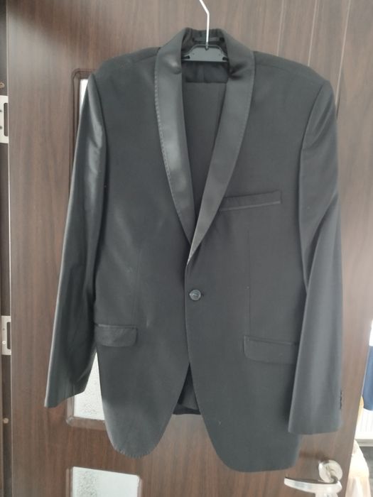 Costum bărbați mărimea 50 și 52