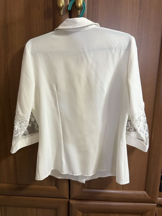 Блузка белая школьная