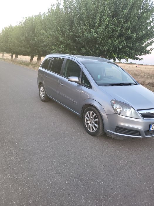 Vand sau schimb opel zafira