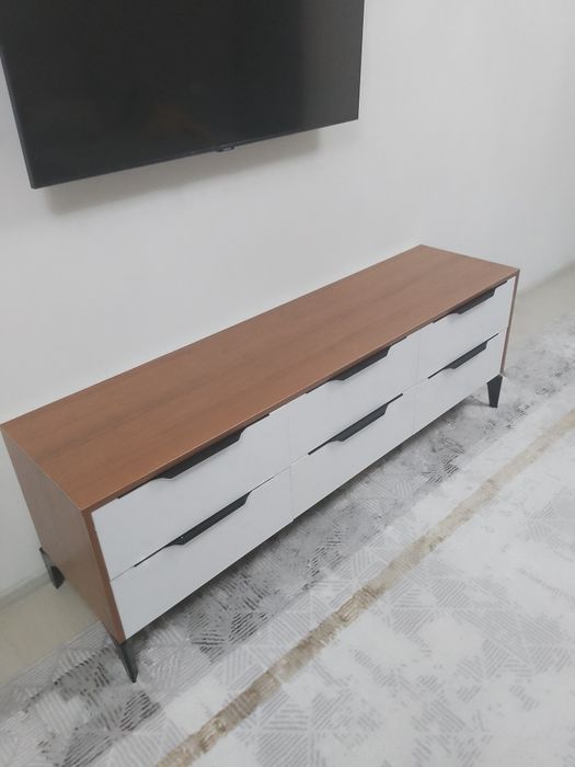 Tv tumba “JR” Tashkent