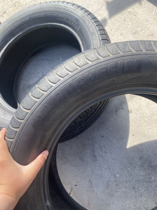 Vand 4 anvelope pe 255/55r18