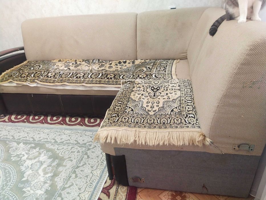 Продам диван б/у, раскладной