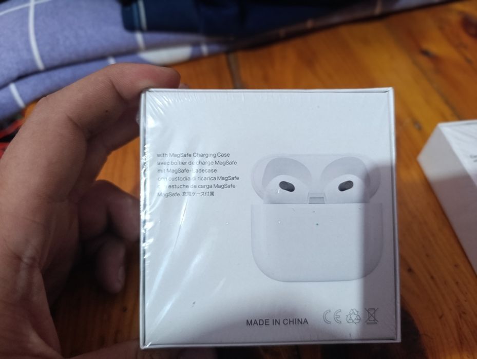 Air pods pro yangi