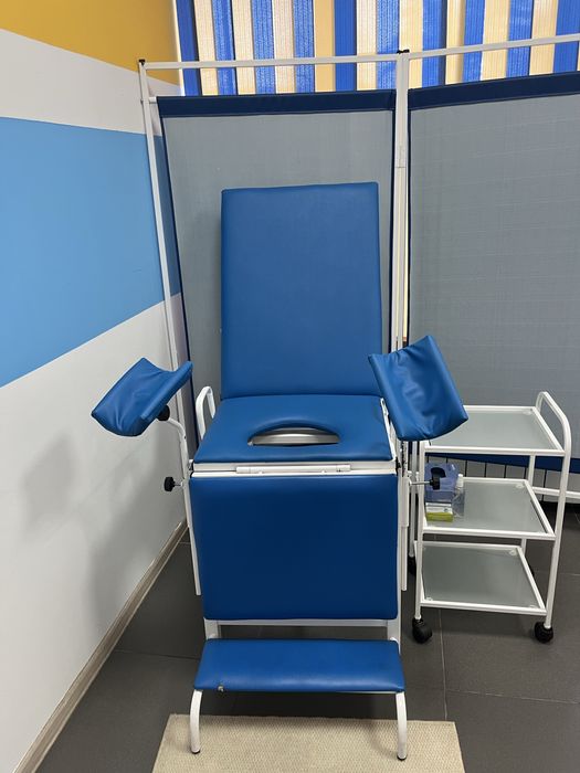 Гинекологическое кресло б/у