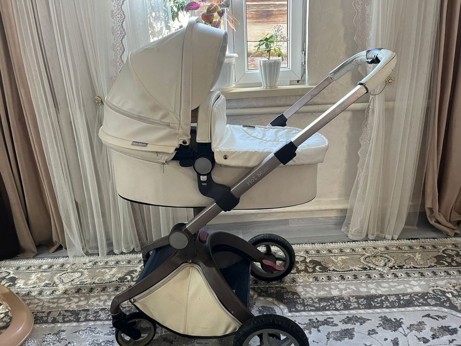 Коляска 2в1 Hot mom