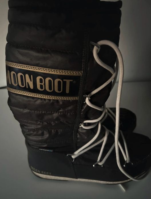 Moon Boot mărimea 40