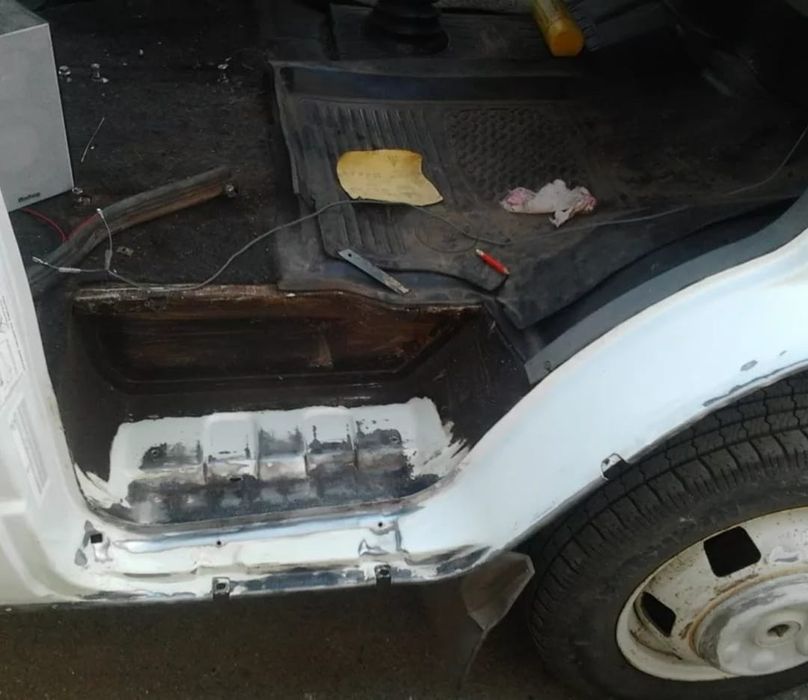 Продам телевизор пороги на Газель