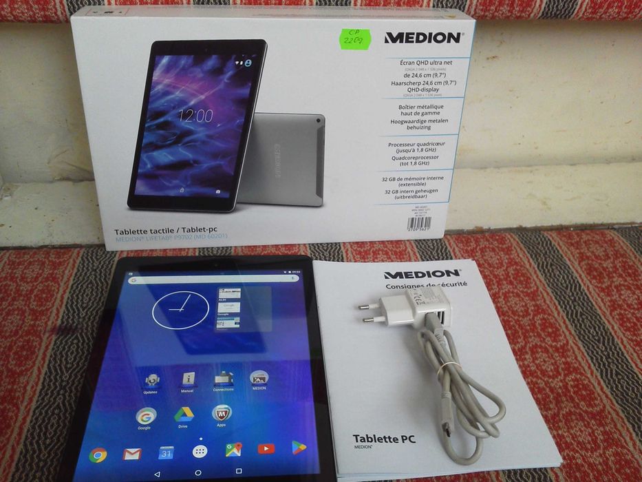 Tableta MEDION-P-9702-9,7 INCI(24,6Cm).