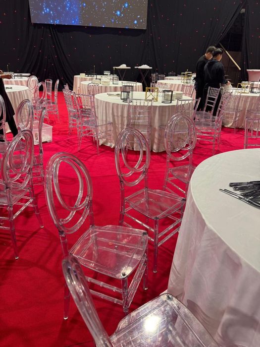 Аренда прозрачных стульев Грейс