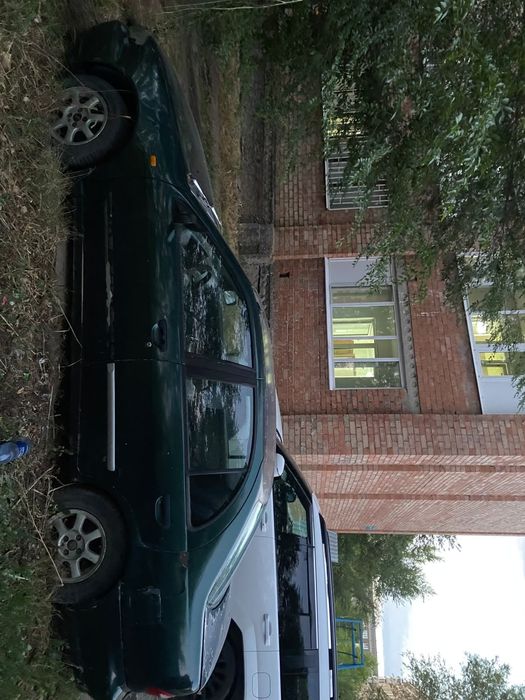 Nissan Almera 1996