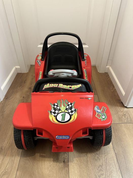 Vand Mini Racer electric 12 v Peg Perego( 2/4 ani)