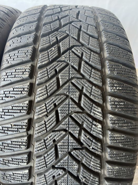 255/40/20 Dunlop dot22