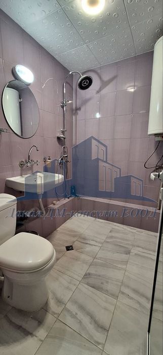 Продава се Тристаен апартамент в Шумен, Добруджански - 90 кв.м за 1356 €/кв.м - Снимка #2