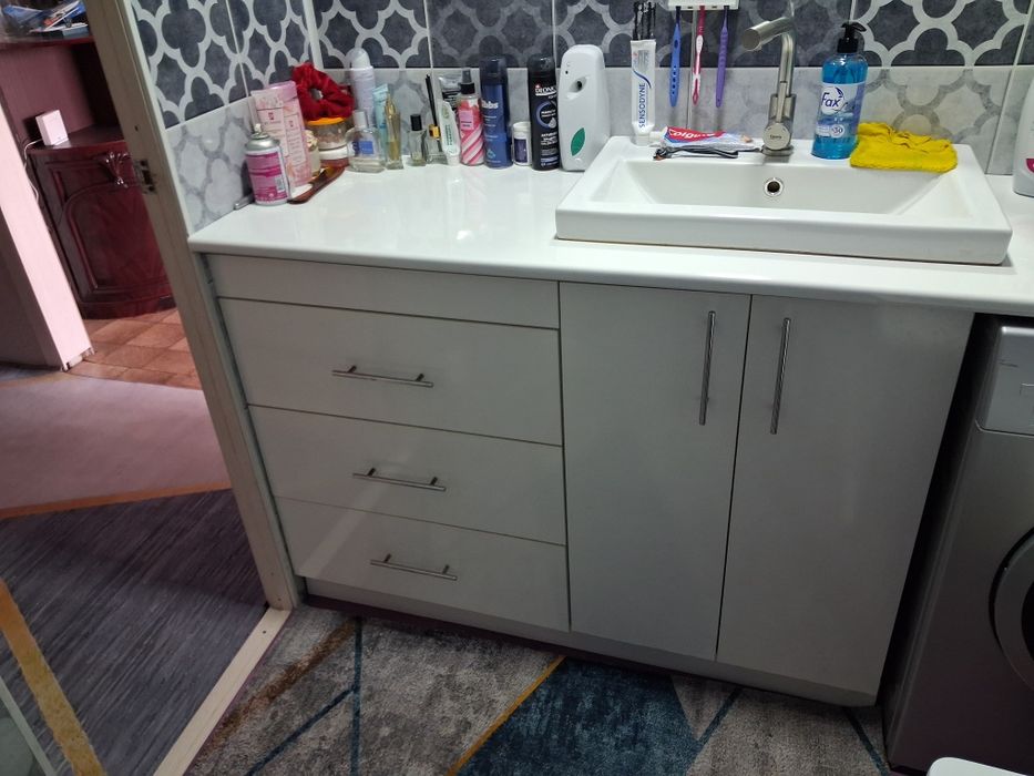 Продам 3х комнат-ю квартиру.