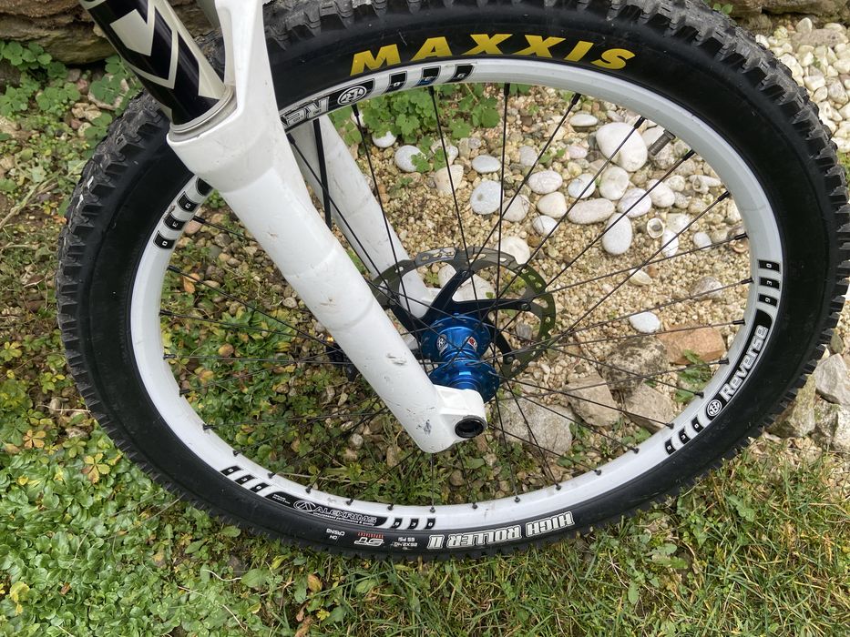 Trek Session 9.9 Carbon