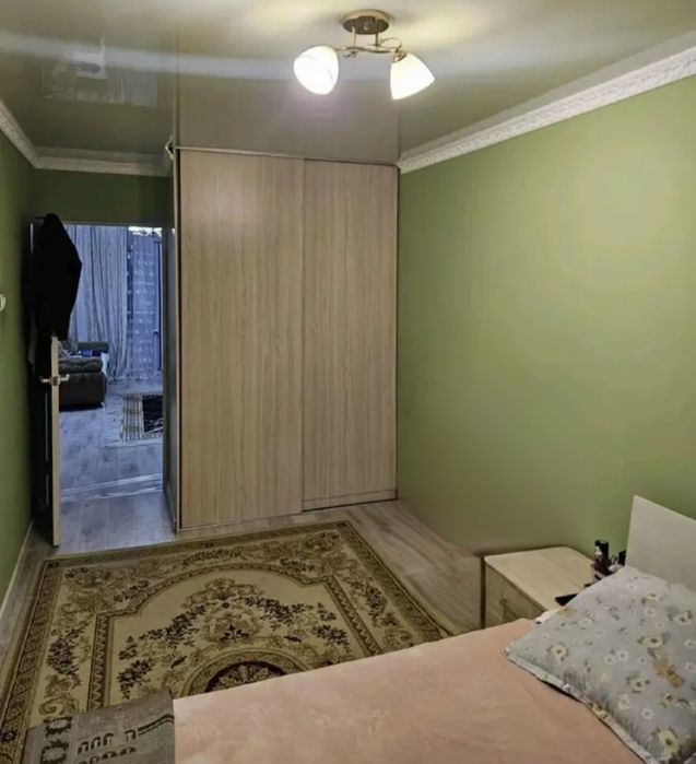 продам 2-х ком. 46кв. центр 2-этаж