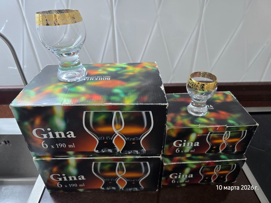 Посуда (разная).