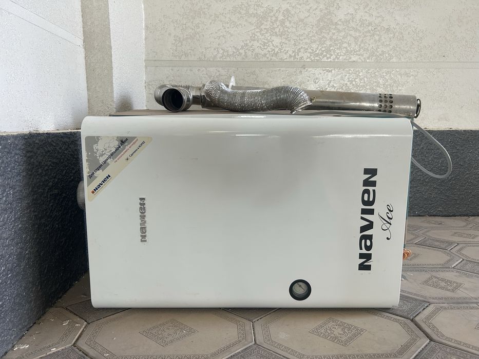 Продам печку Navien